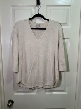 Chico’s V-Neck Sweater Size 2 Large Tan Cream 3/4 Sleeve Business Workwear